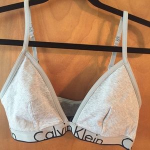 Calvin Klein Sports Bra
